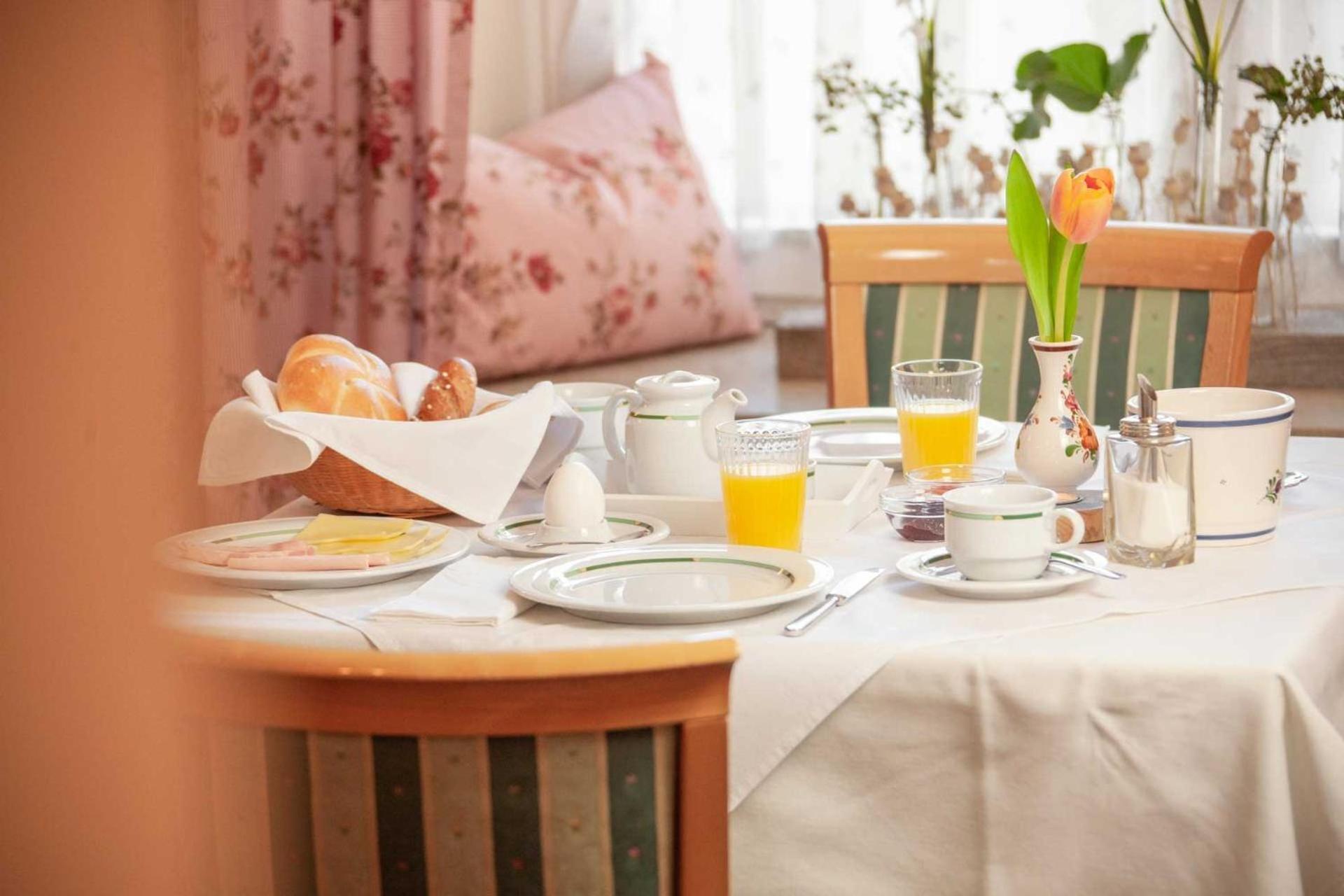 Pension Gletscherblick Fulpmes Bagian luar foto