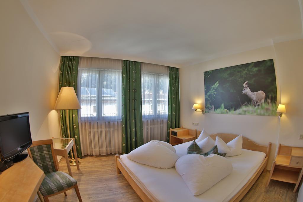 Pension Gletscherblick Fulpmes Ruang foto