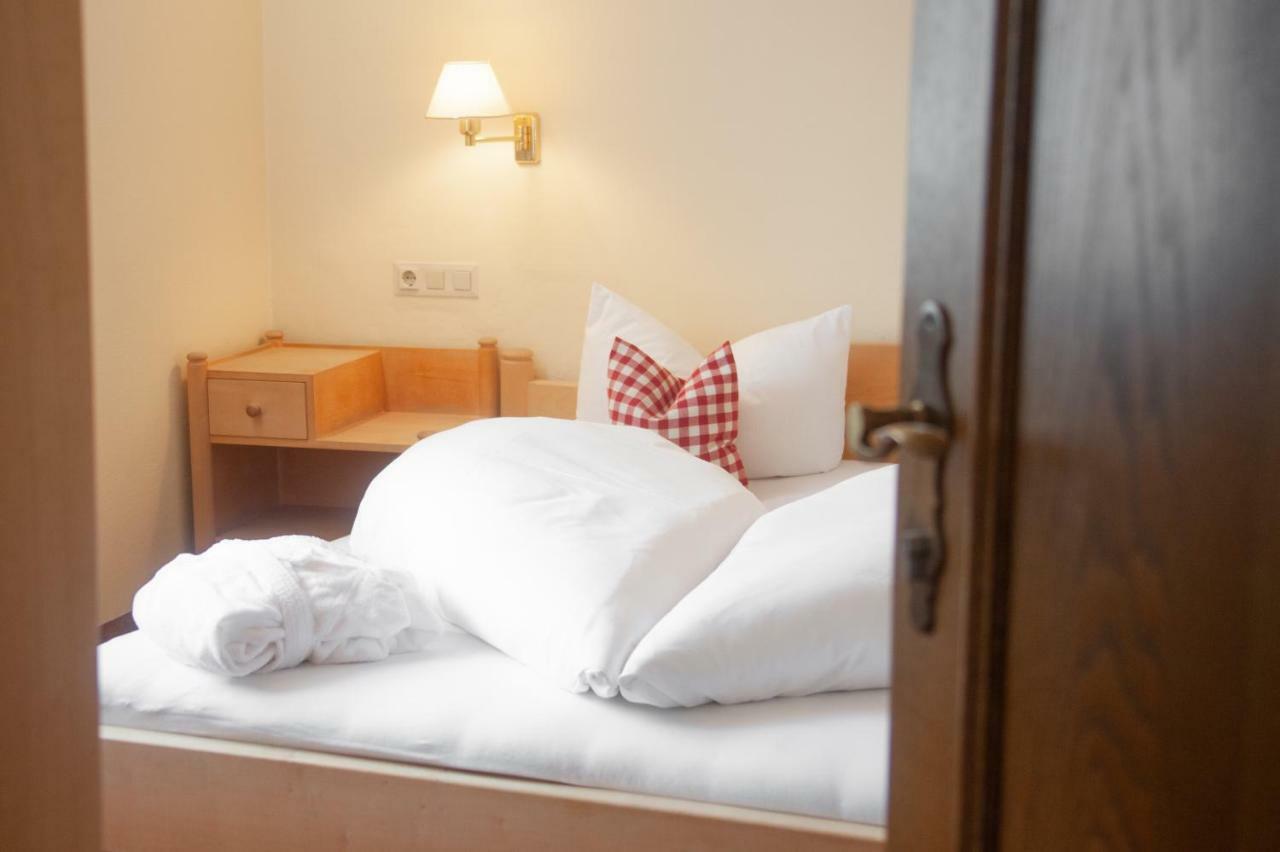 Pension Gletscherblick Fulpmes Bagian luar foto